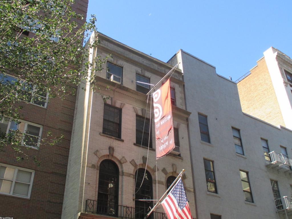 ព័ត៌មានពេញនិយម: ការតាមដាននិងការពិភាក្សា